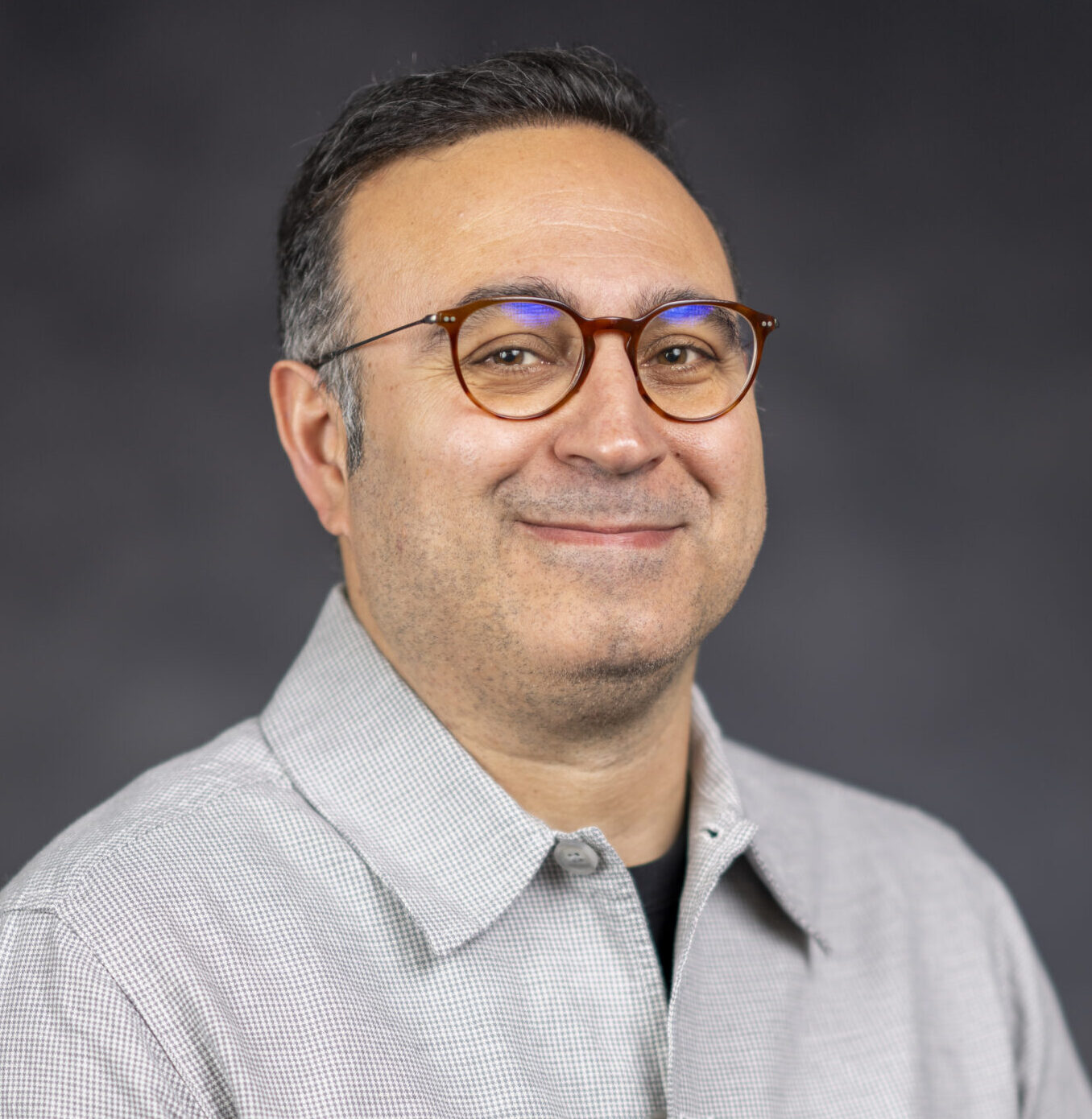 Taheri, Babak